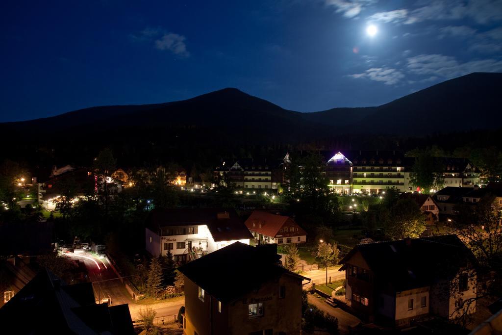 Szafir Karkonoszy Apartment Karpacz Bilik gambar